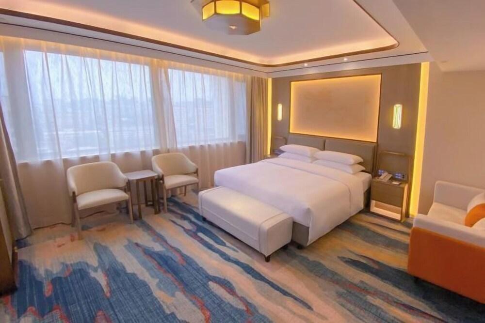BEIJING INTERNATIONAL HOTEL — 10
