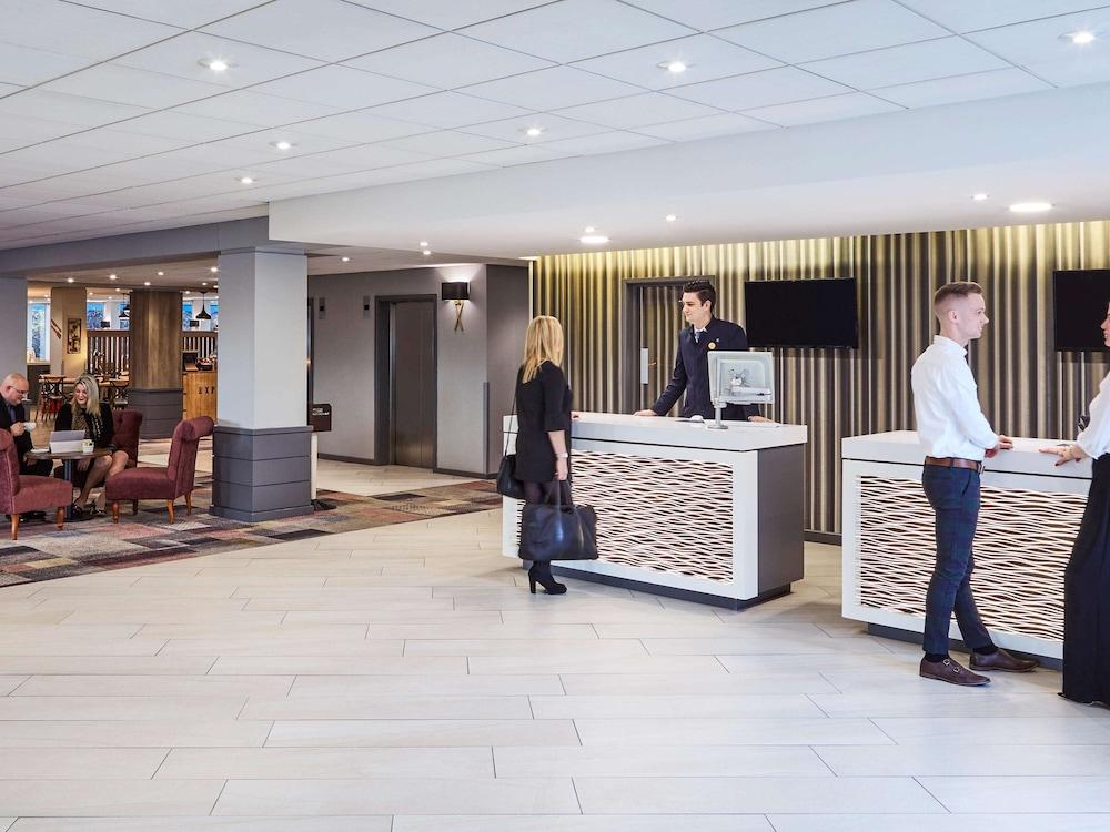 NOVOTEL WOLVERHAMPTON — 10