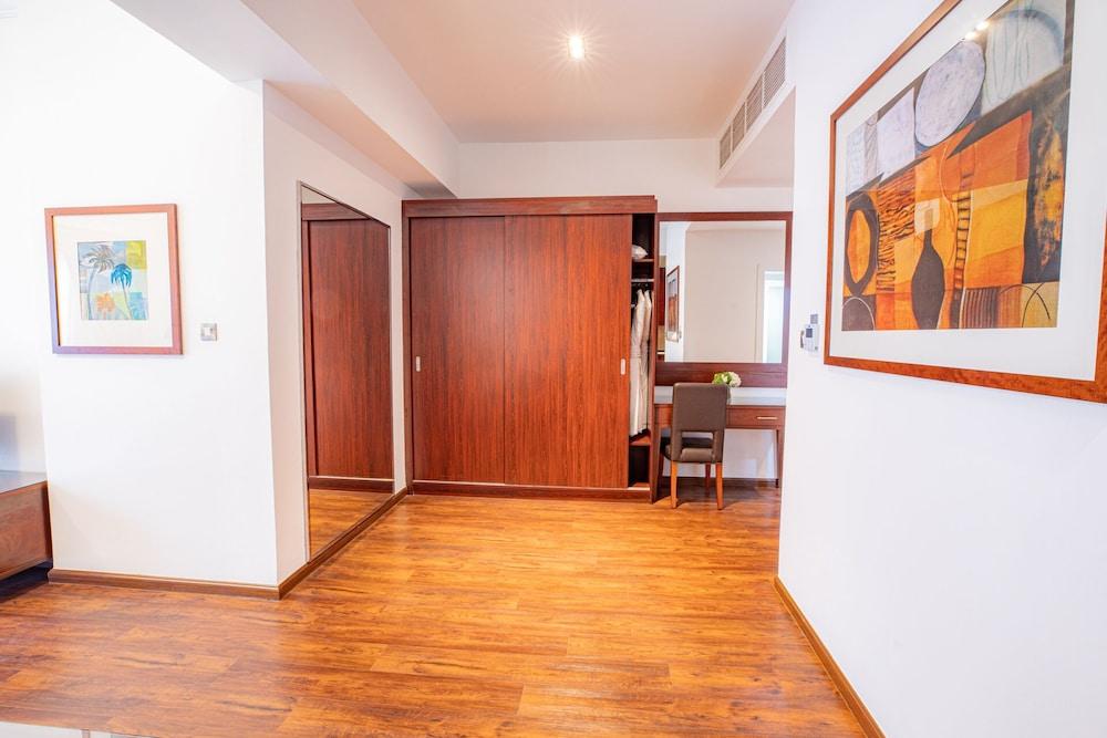 Golden Sands Hotel and Residences — 5
