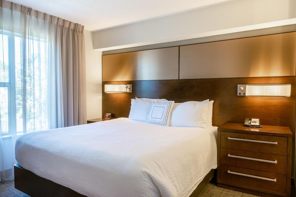 Residence Inn San Diego Carlsbad — 10