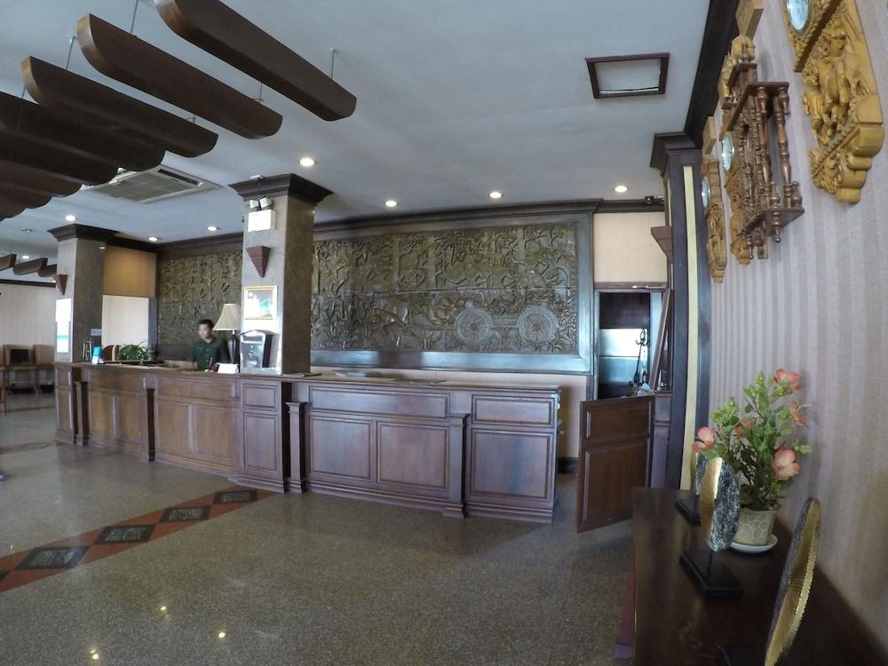 Sengtawan Riverside Hotel — 5
