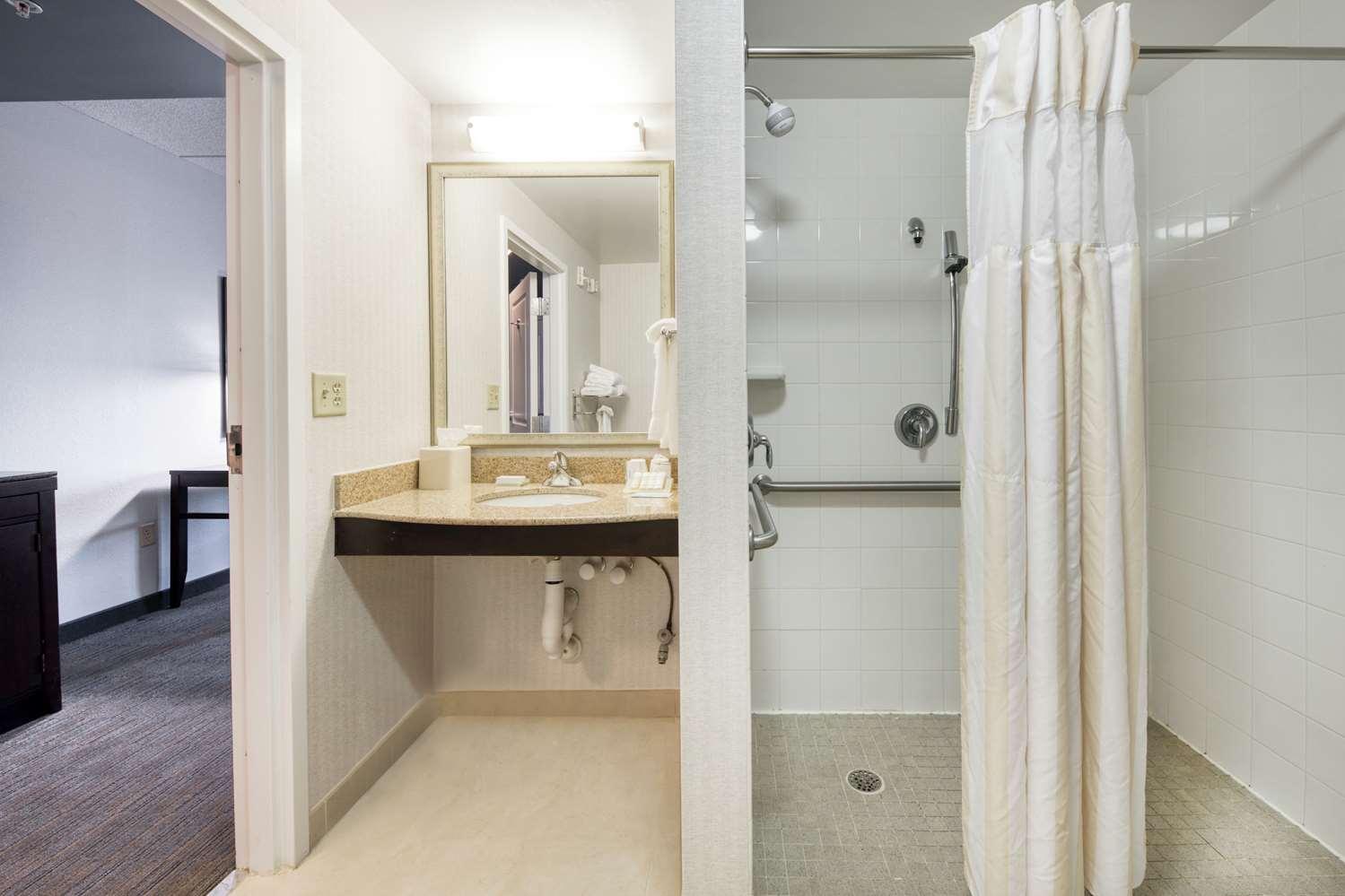 Hilton Garden Inn Durham Southpoint, NC — 6