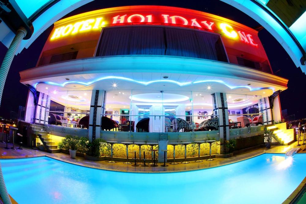 Holiday One Hotel — 6