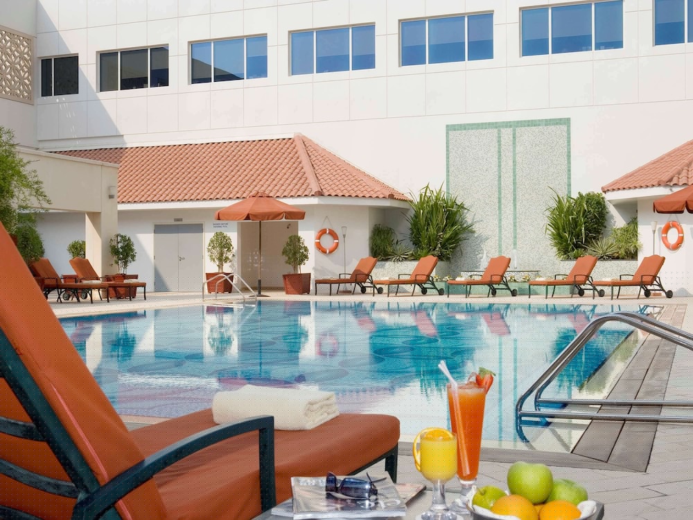 Novotel World Trade Centre Dubai — 9