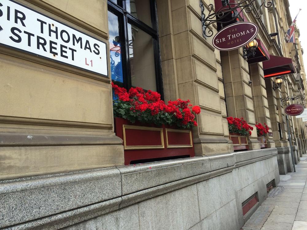 Sir Thomas Hotel — 4