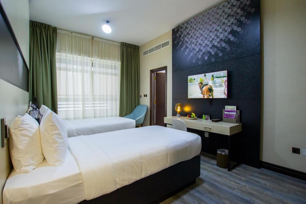 TIME Express Hotel Al Khan — 6