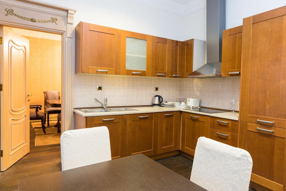 Excelsior Hotel & Spa Baku — 10
