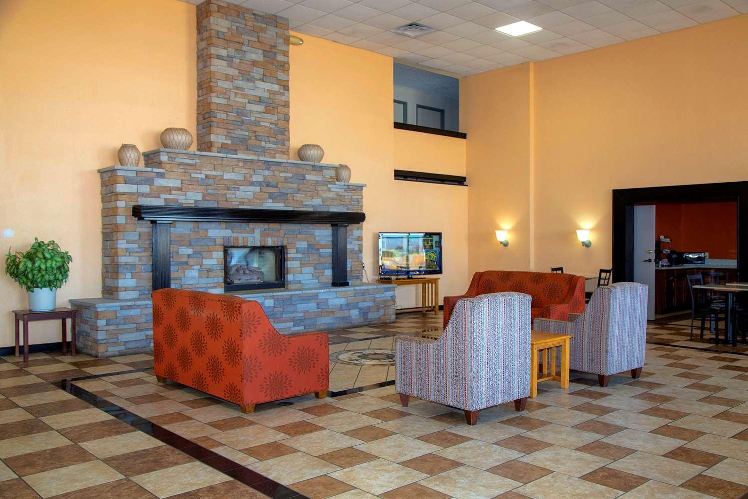 Econo Lodge Ardmore, OK — 7