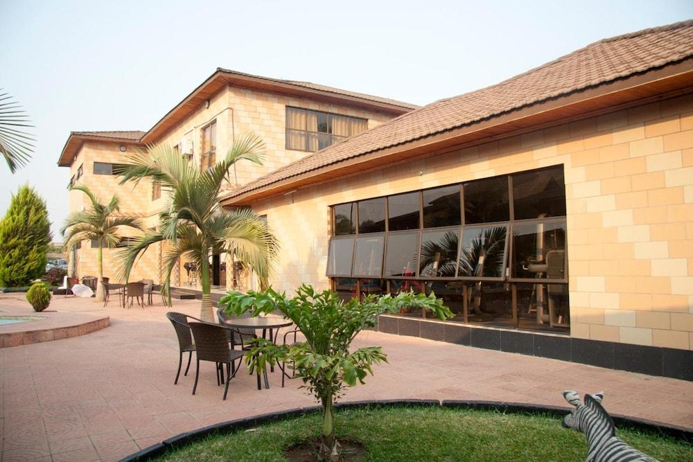 Mika Hotel