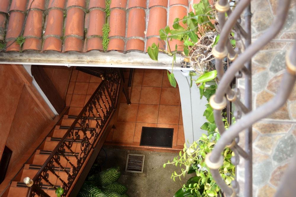 Villa Florencia Centro Hotel — 6