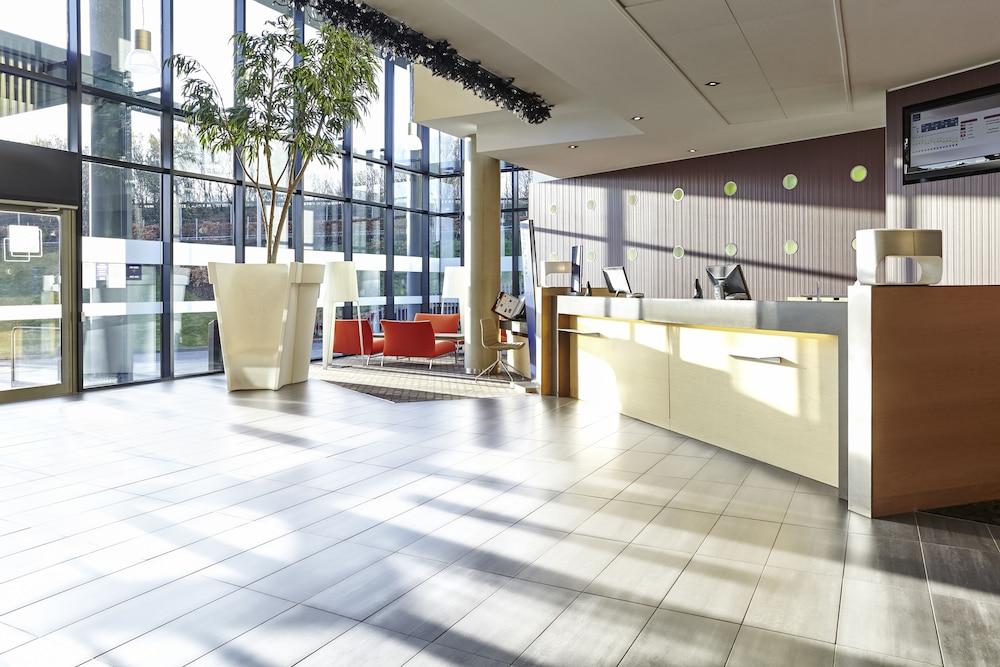 NOVOTEL EDINBURGH PARK — 9