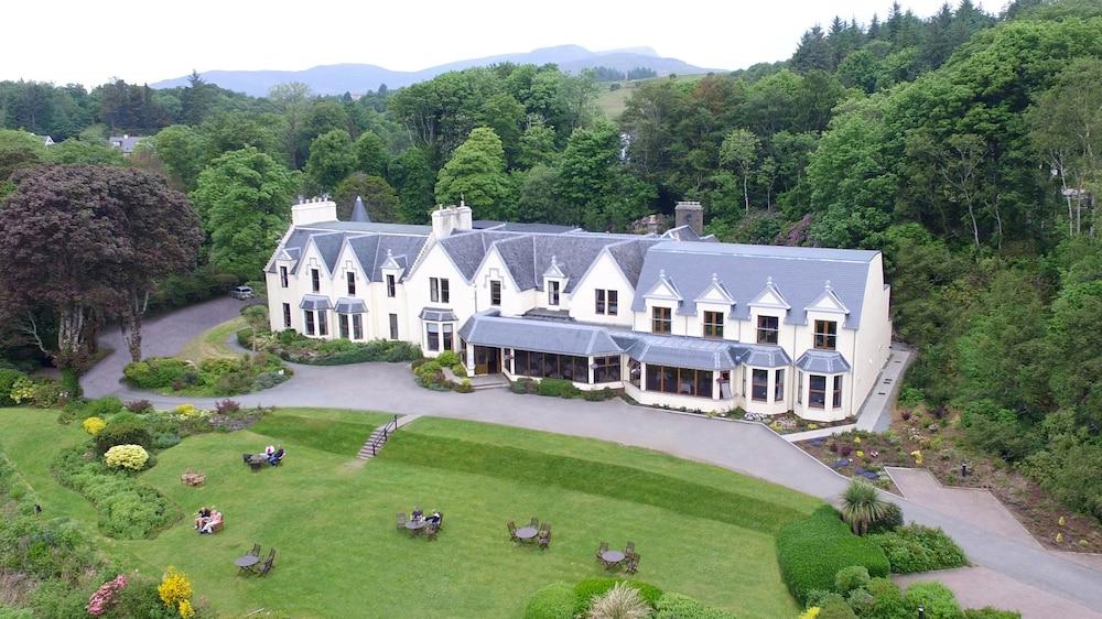 CUILLIN HILLS HOTEL