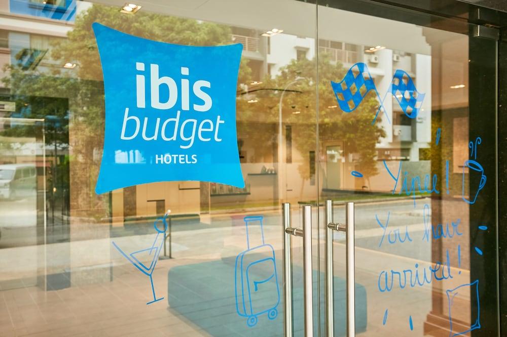 ibis budget Singapore Emerald — 4