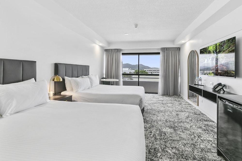 The Benson Hotel — 7