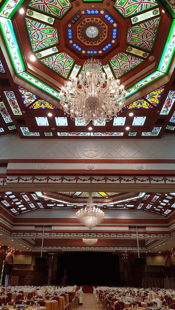THE RIZQUN INTERNATIONAL HOTEL(MB) — 4