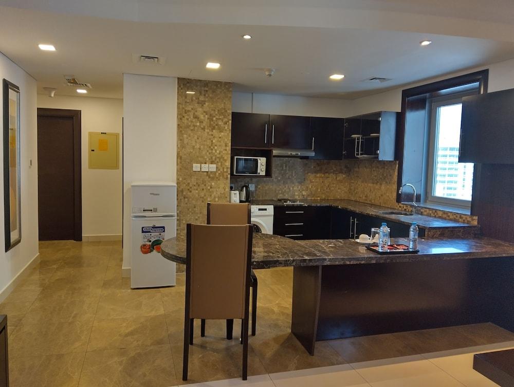 Tulip Creek Hotel Apartments — 10