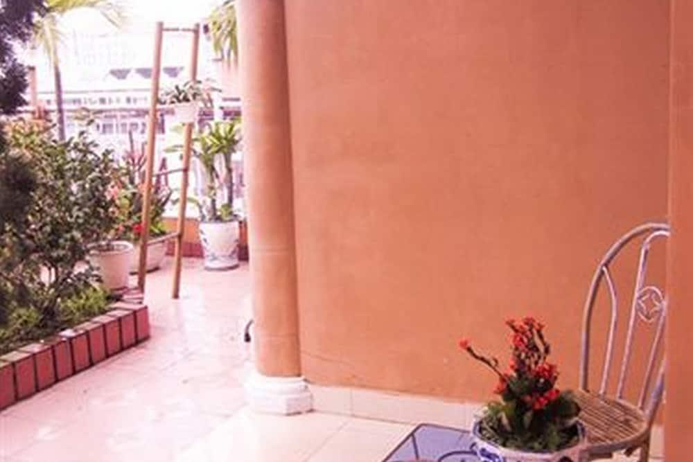 Binh Minh Sunrise Hotel — 5