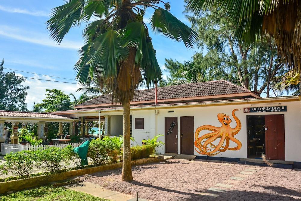 BERJAYA PRASLIN RESORT 22304 — 7