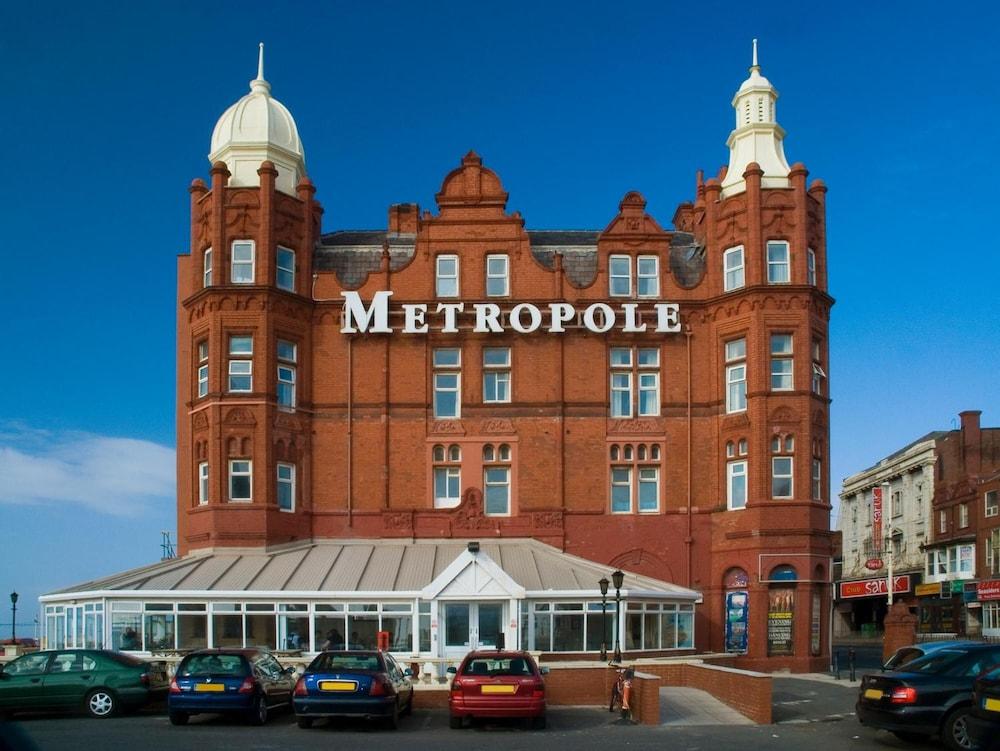 The Metropole Hotel — 3