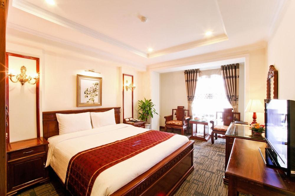 EDEN HOTEL — 8