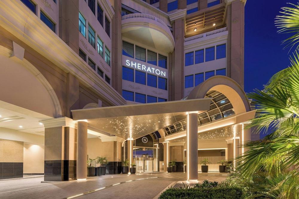 Sheraton Mall of the Emirates Hotel, Dubai — 4