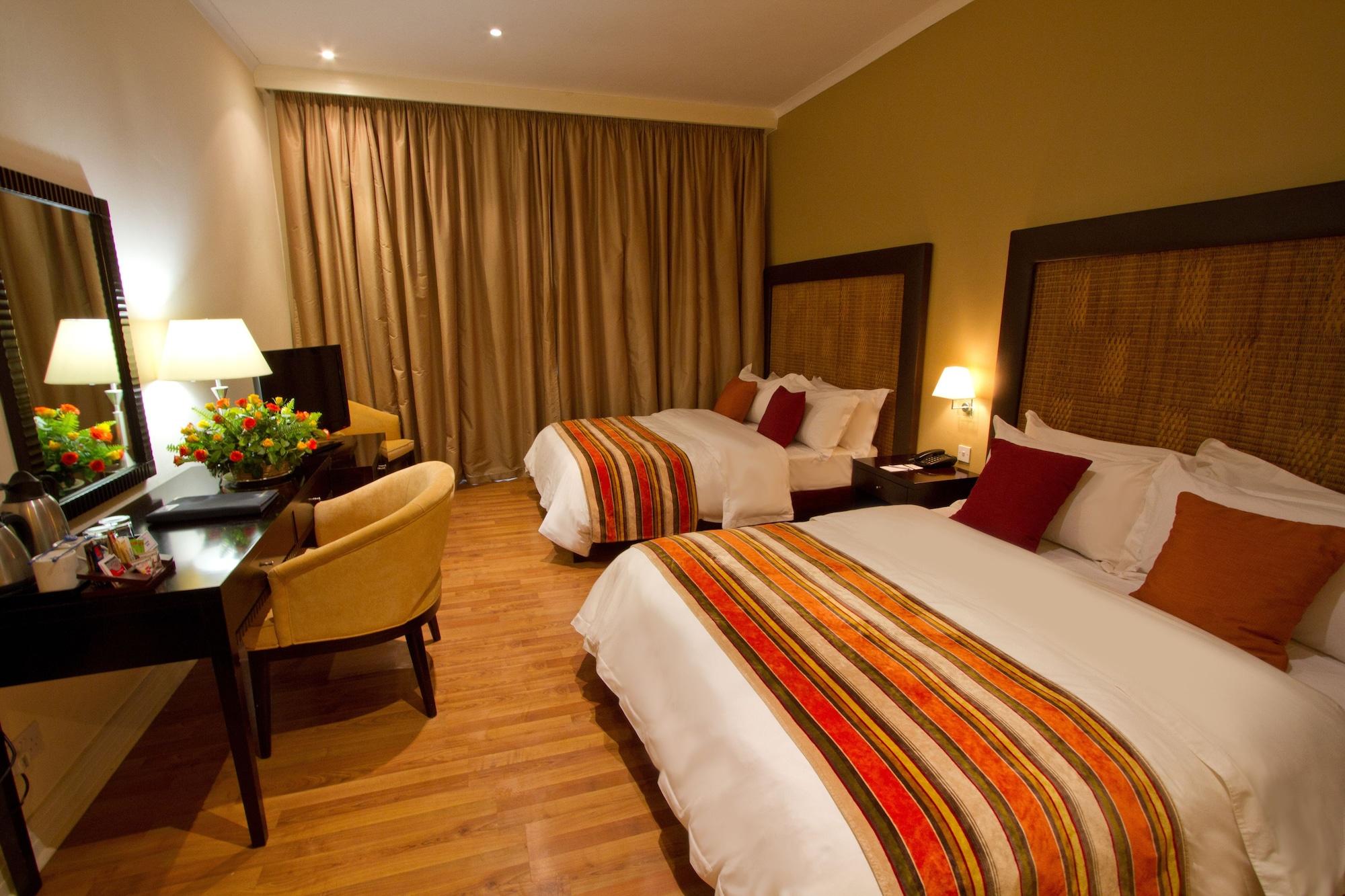 Protea Hotel by Marriott Lusaka Safari Lodge — 4