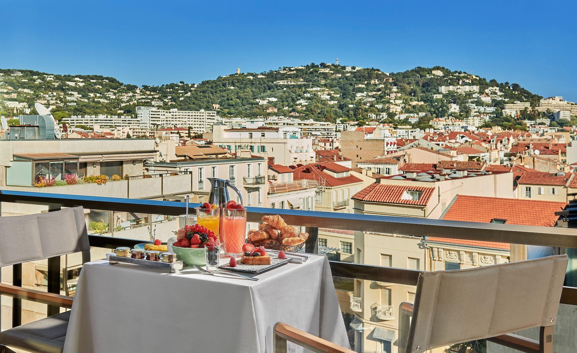 Hotel Barriere le Gray d'Albion Cannes — 8