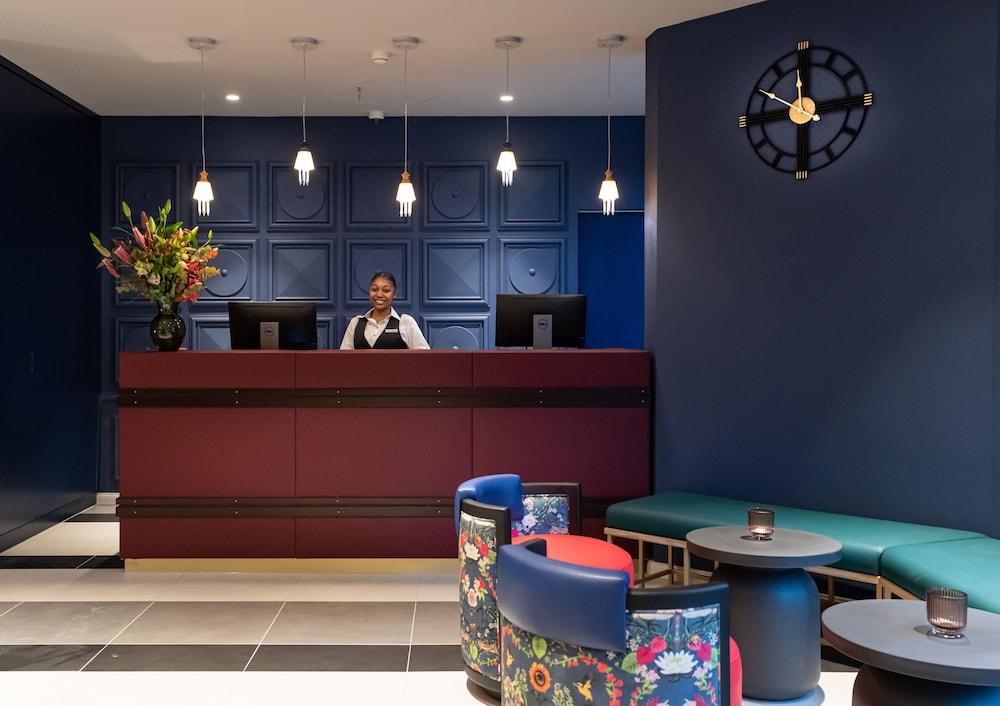 Mercure Antwerp City Centre — 10
