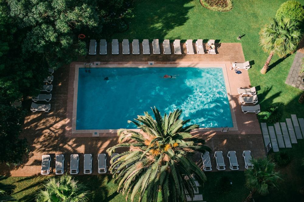 MARRIOTT LISBON 20914 — 6