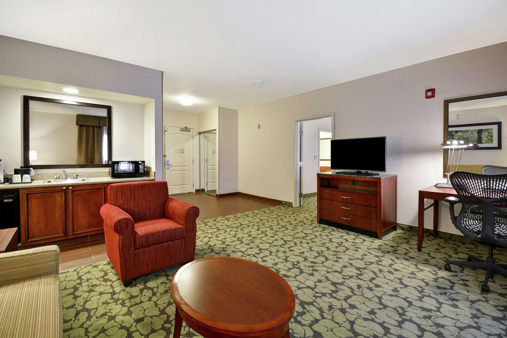 Hilton Garden Inn Ft. Collins — 7