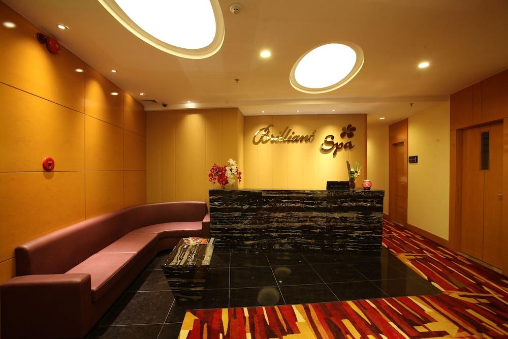 Brilliant Hotel — 7