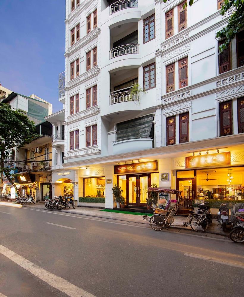 Hong Ngoc Dynastie — 2