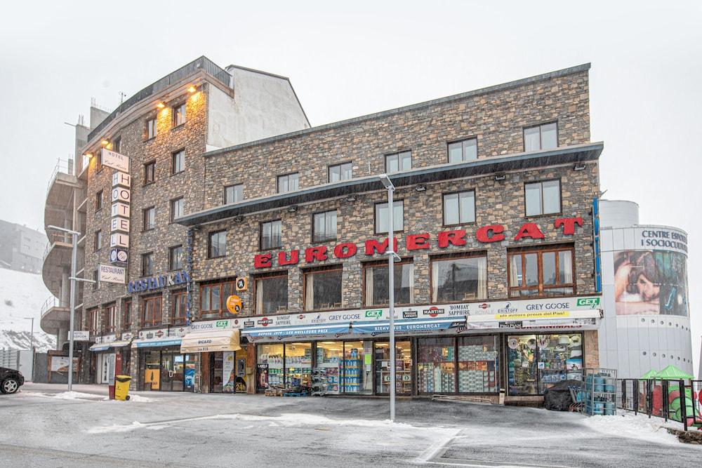 Cal Ruiz Hotel 1188138 — 2