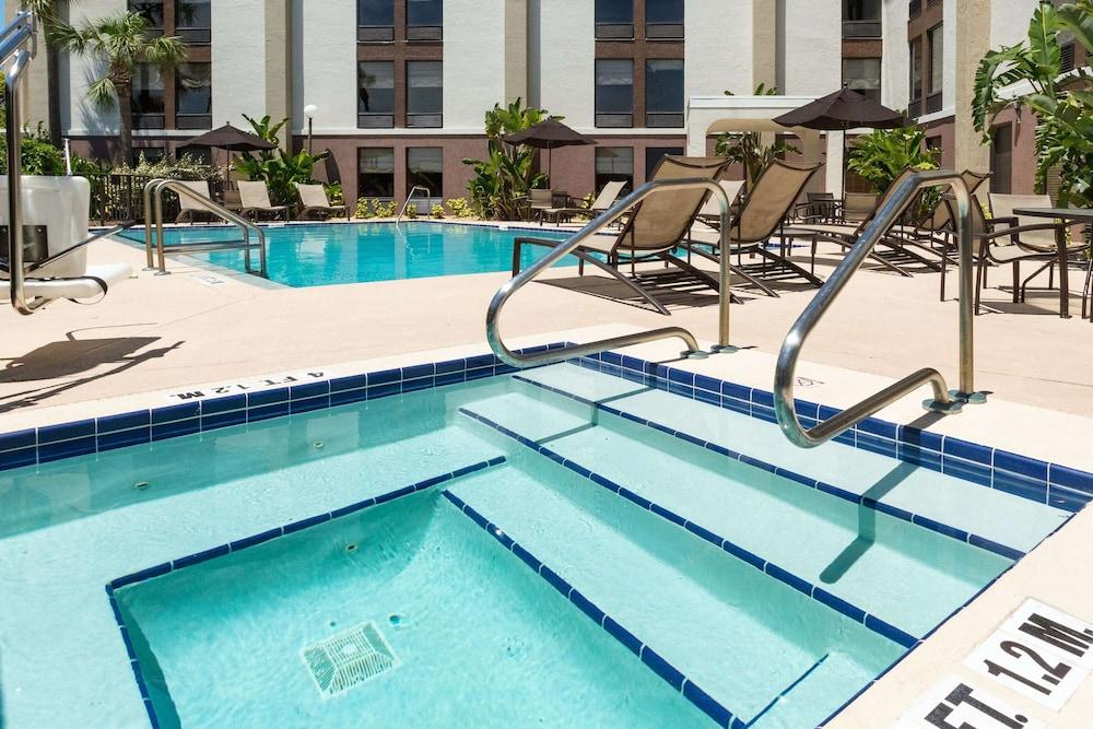 Hampton Inn Daytona Speedway-Airport — 7