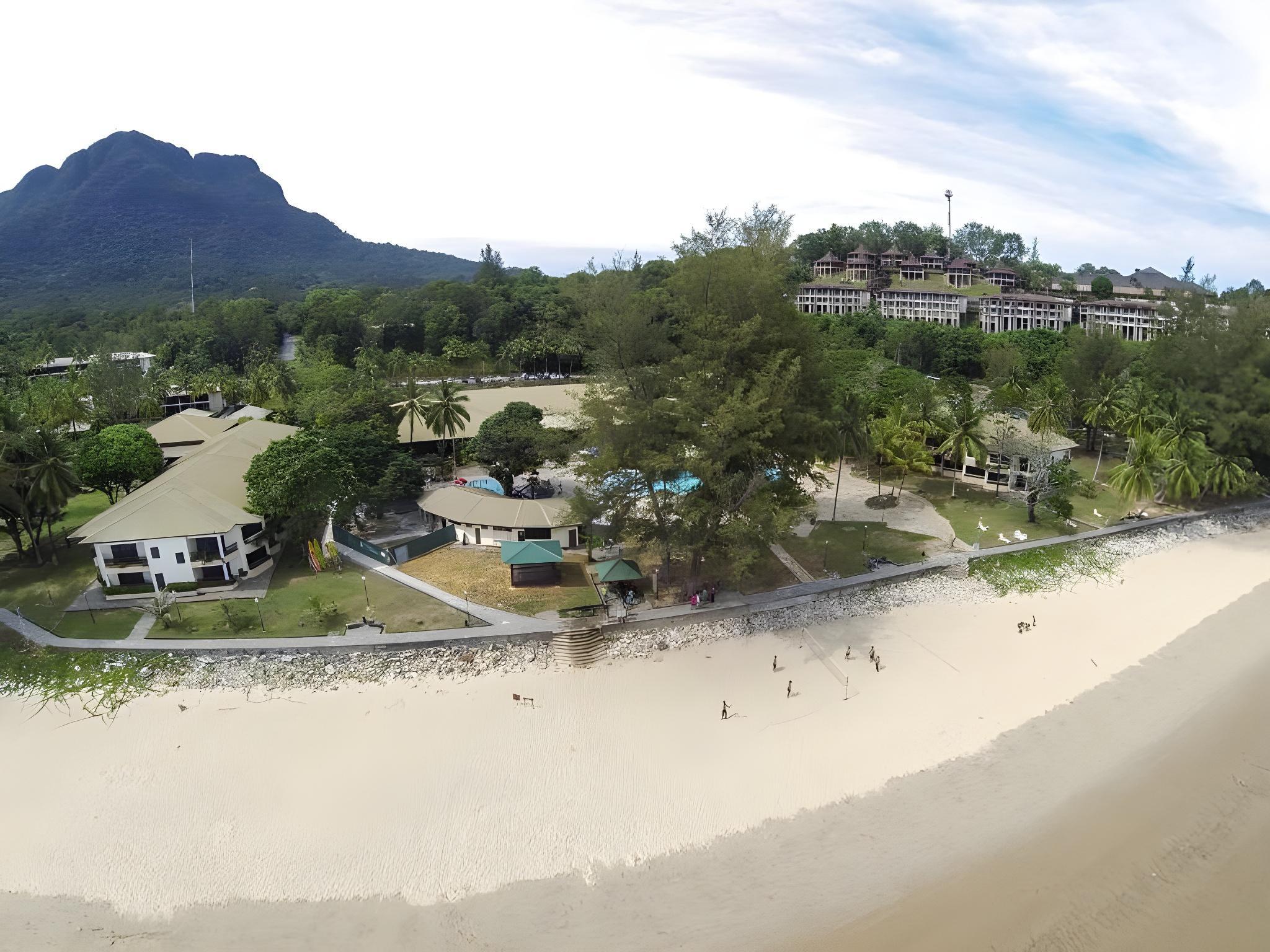 DAMAI BEACH RESORT — 2
