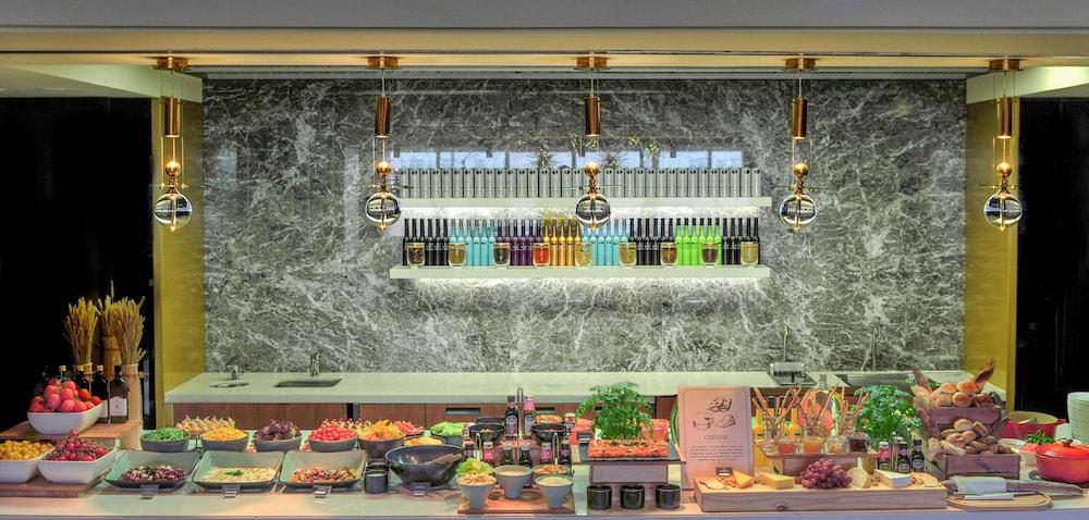 Hyatt Regency Hotel Dubai Deira — 3