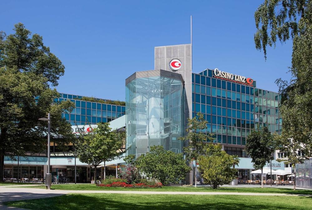 Hotel Schillerpark Linz, a member of Radisson Individuals — 4