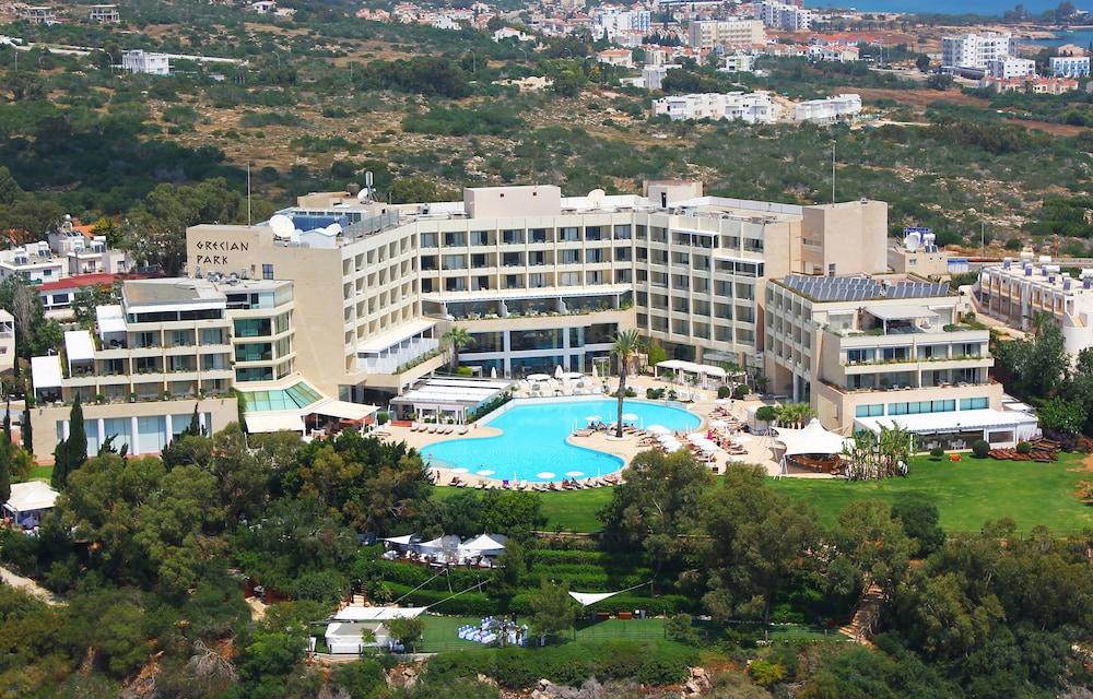 Grecian Park Hotel — 7