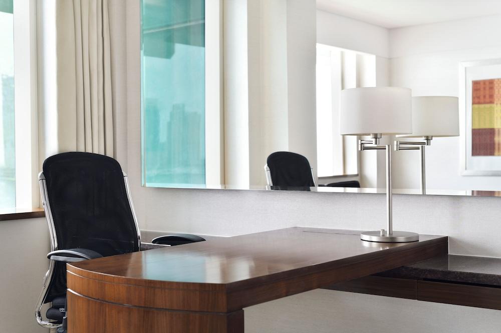 Crowne Plaza Dubai Festival City Hotel — 8
