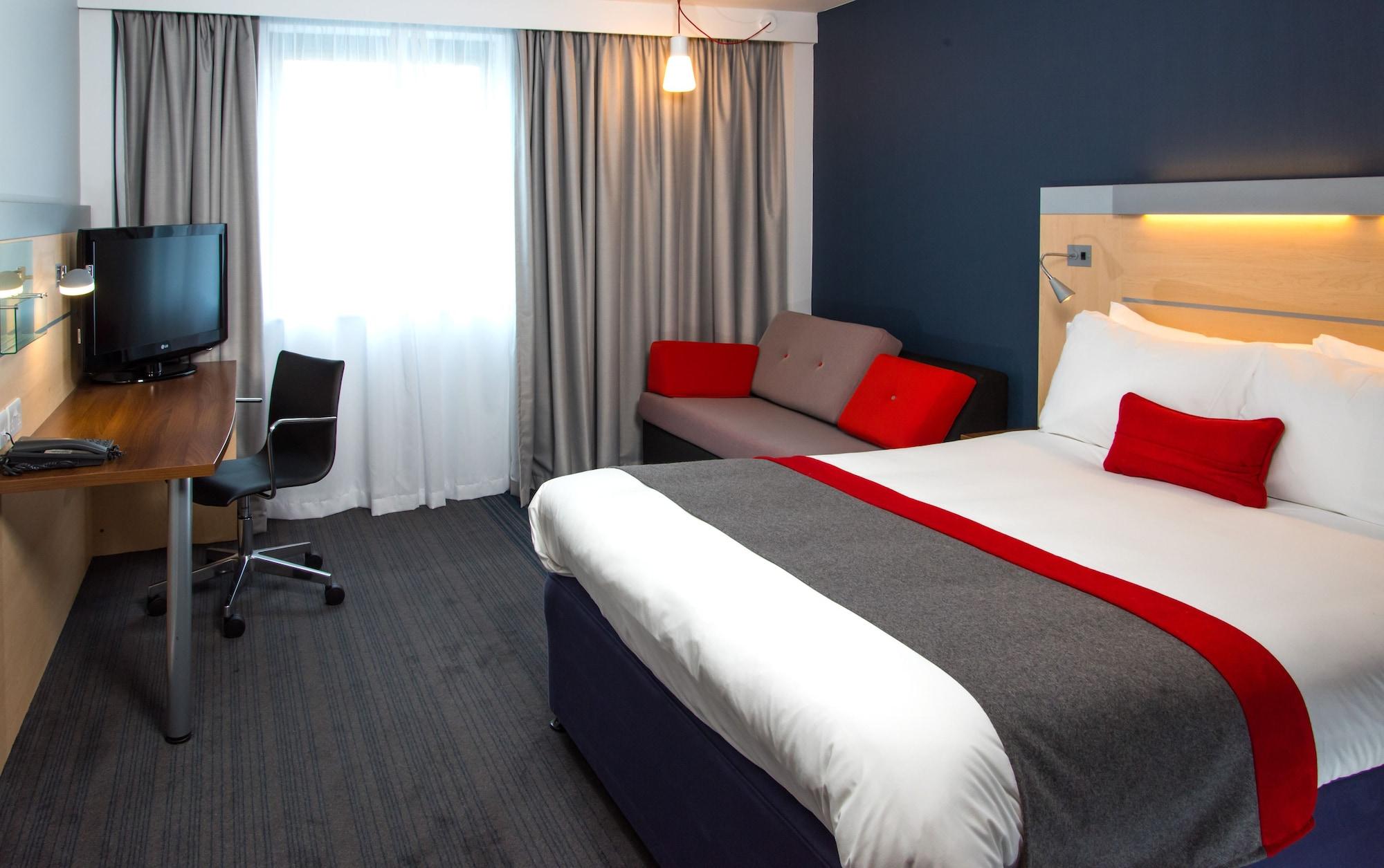Holiday Inn Express Leeds City Centre — 9