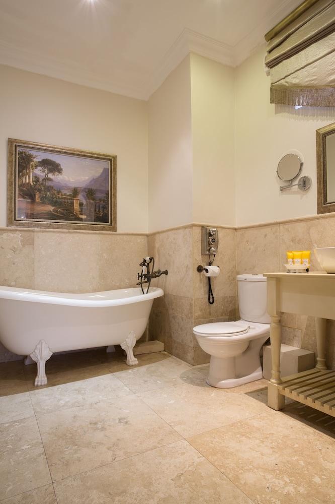 VILLA MONTICELLO BOUTIQUE HOTEL 1142648 — 8