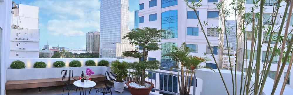 White Lotus Hotel — 2