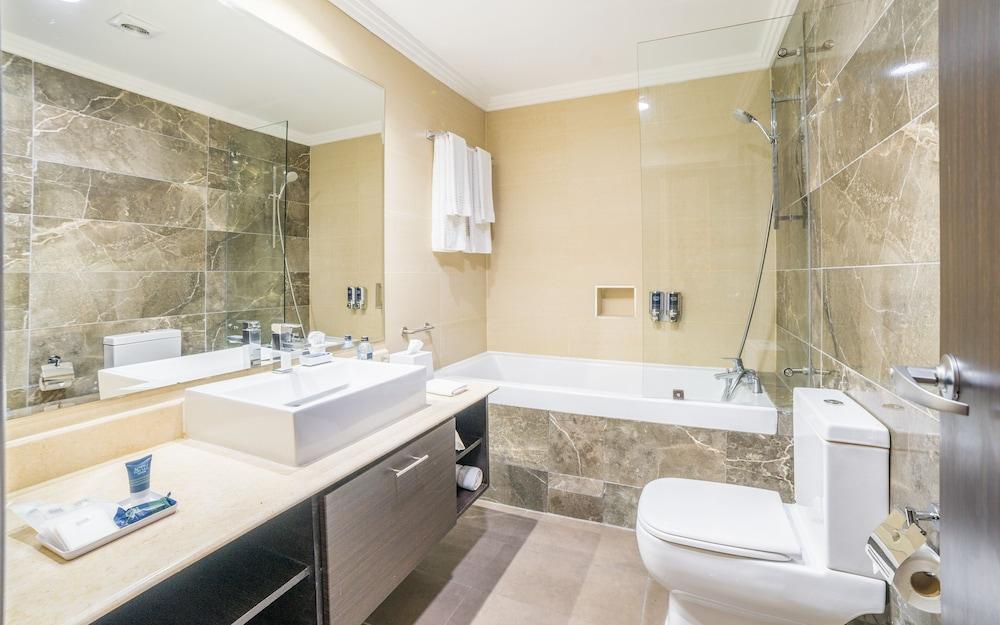 Four Points By Sheraton Nairobi Hurlingham 946265 — 8