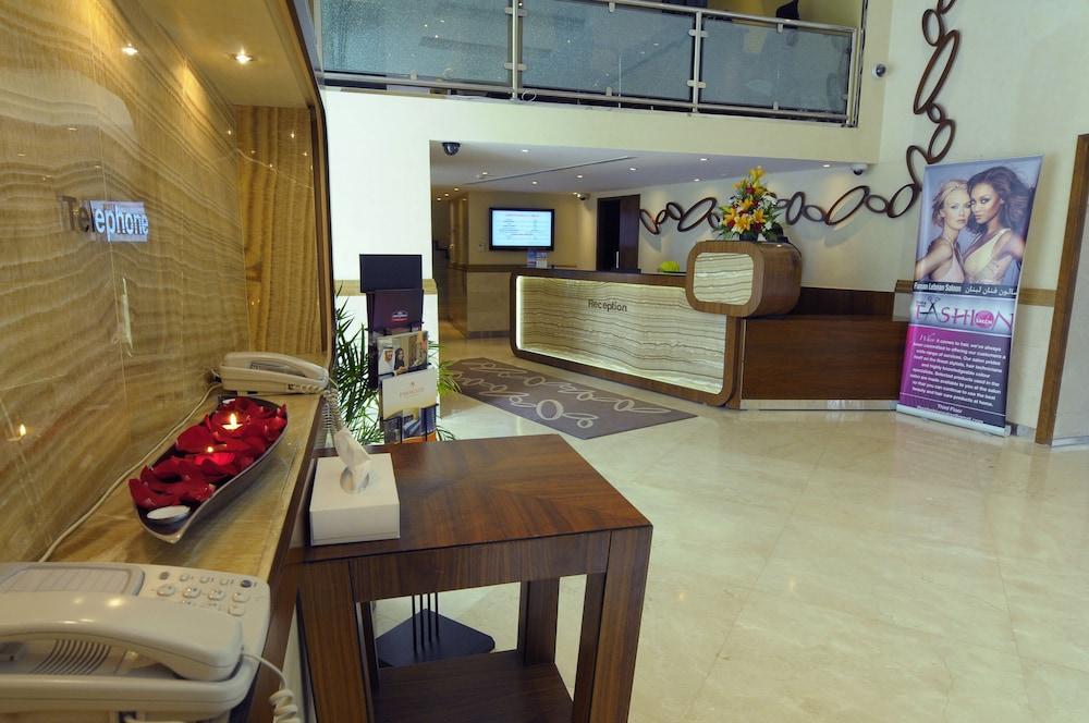 Howard Johnson by Wyndham Abu Dhabi — 4