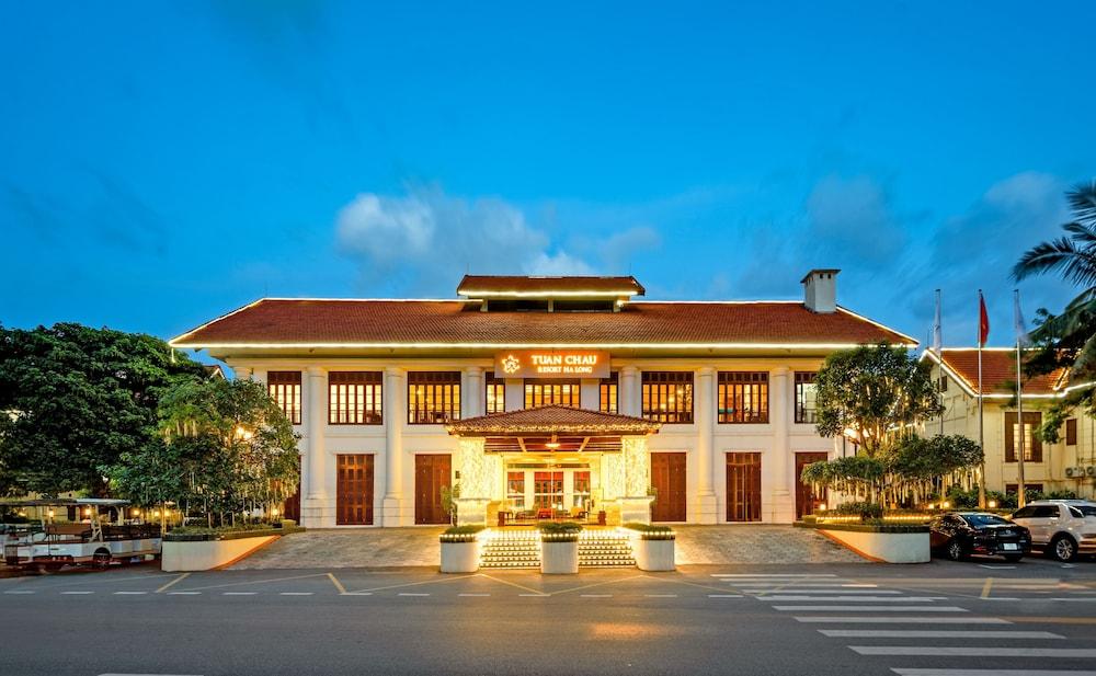 TUAN CHAU RESORT — 1