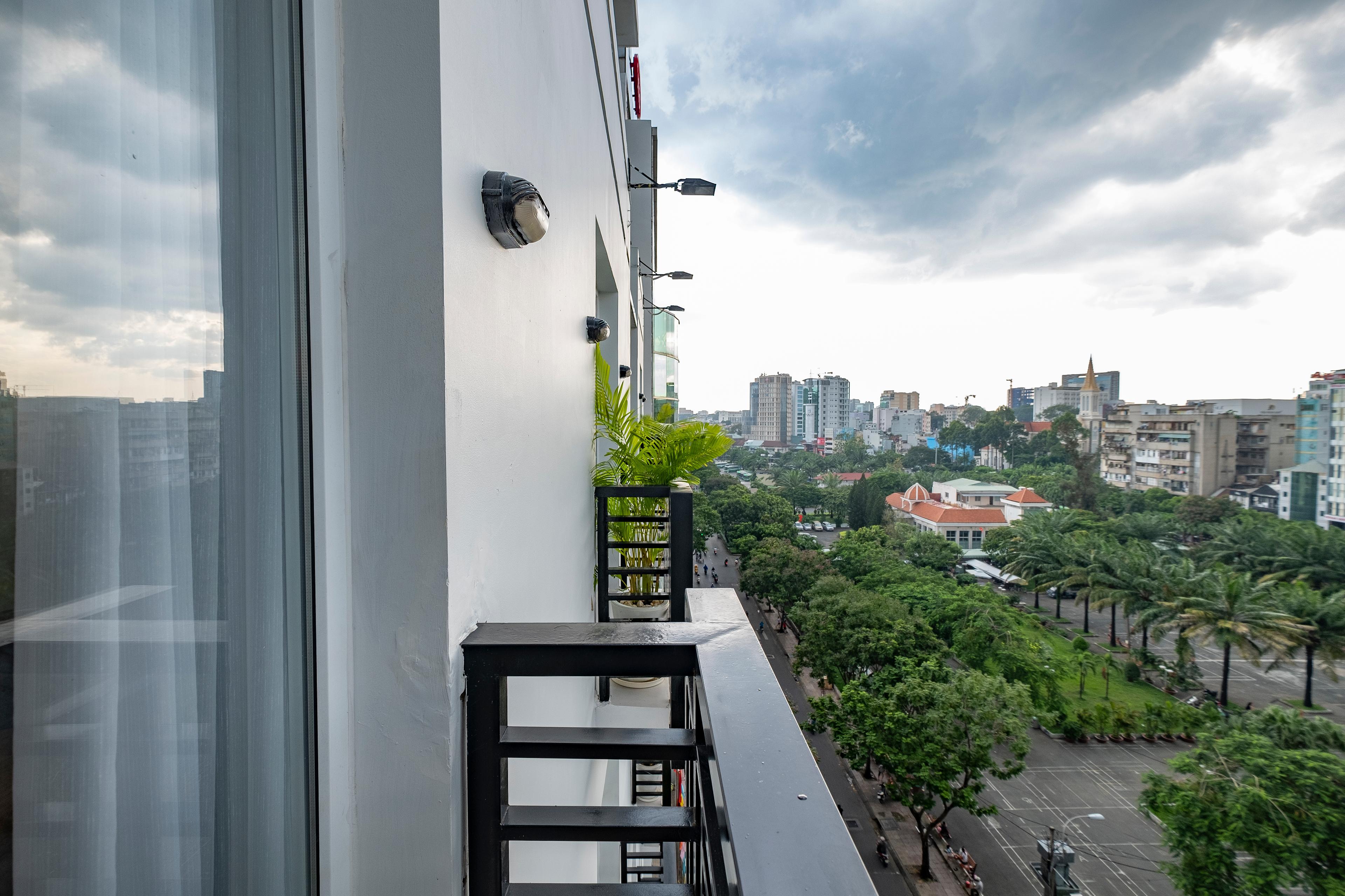 VIEN DONG HOTEL — 1