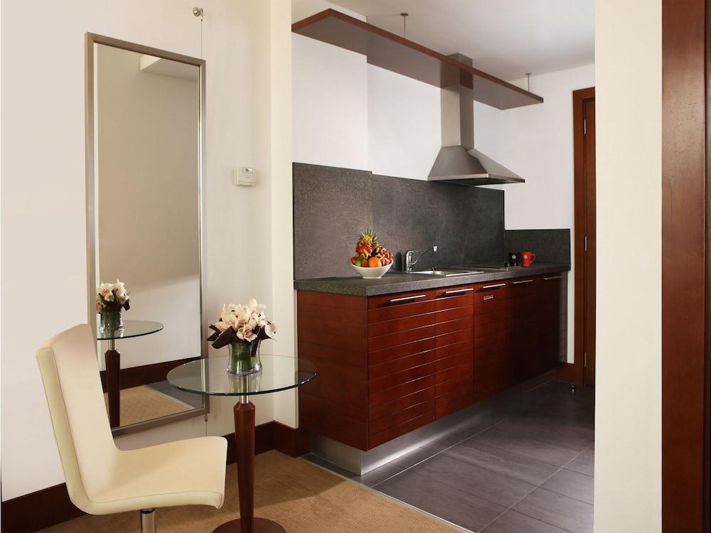 Villa Rotana — 10