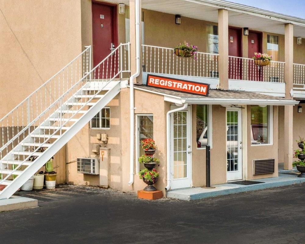 Econo Lodge Franklin - Springboro