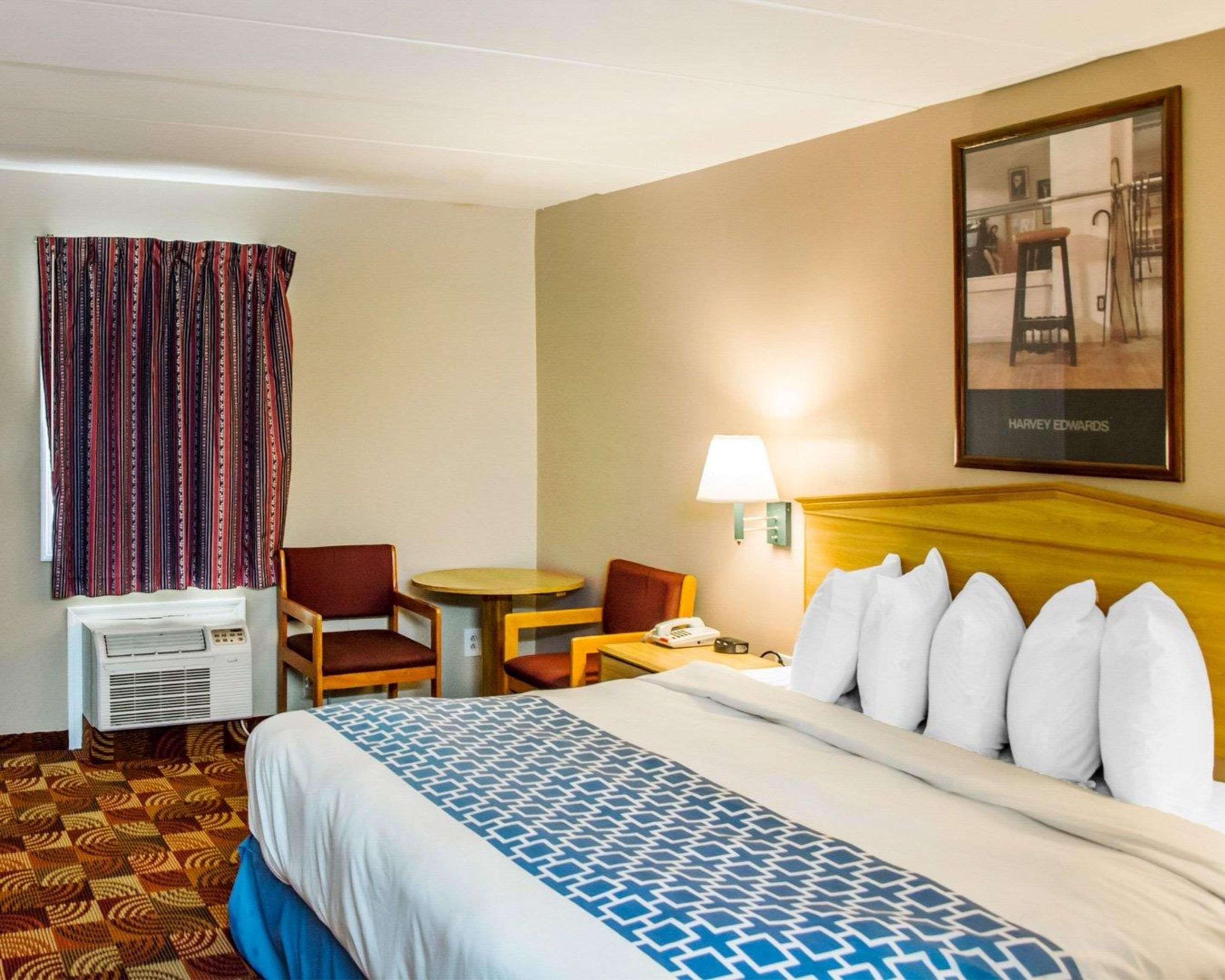 Econo Lodge Franklin - Springboro — 10