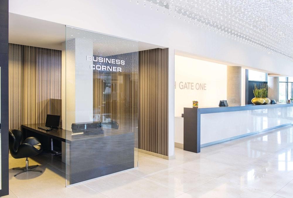 NH Bratislava Gate One — 3